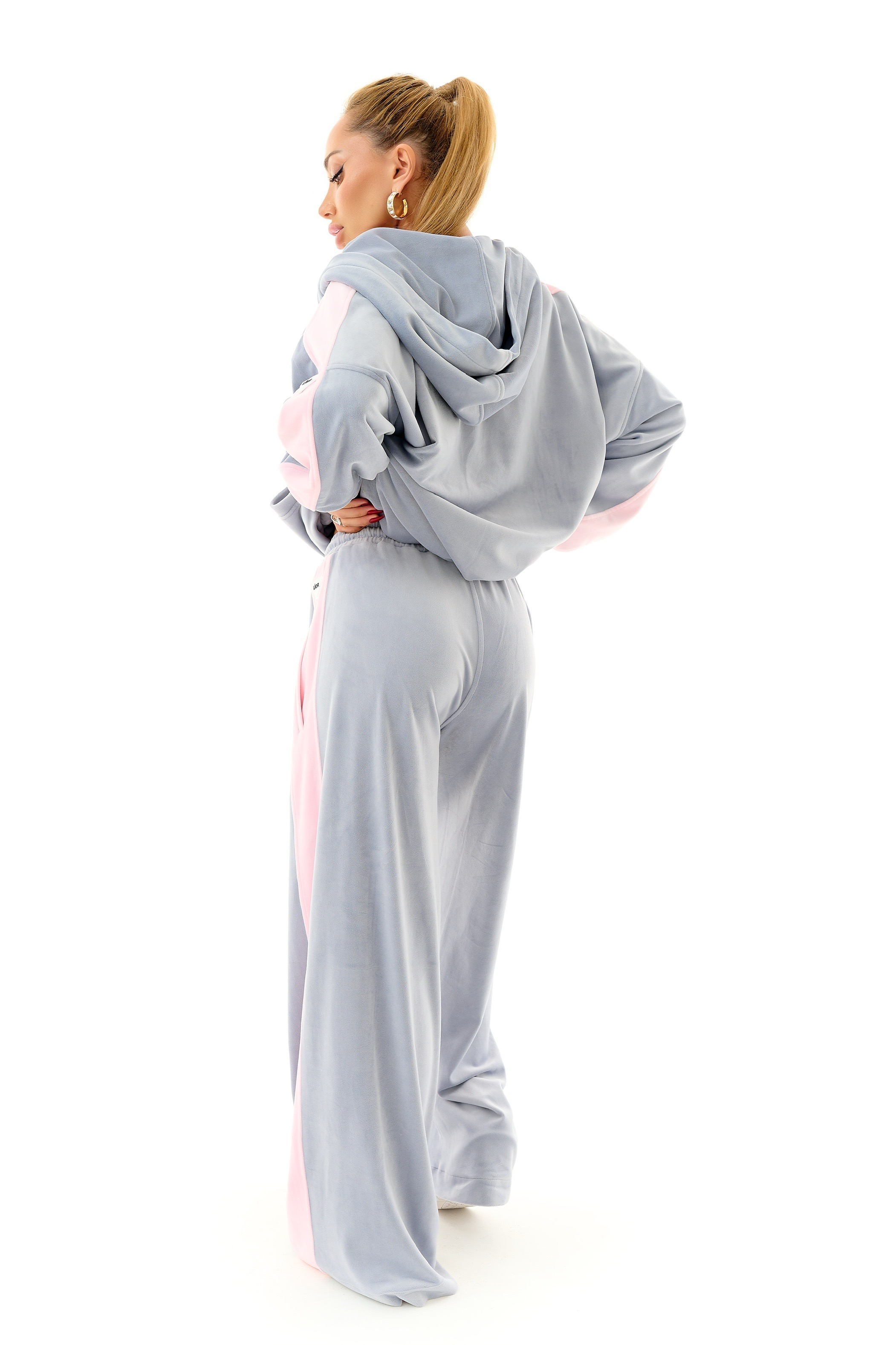Сірі велюрові штани SAMPLE SALE