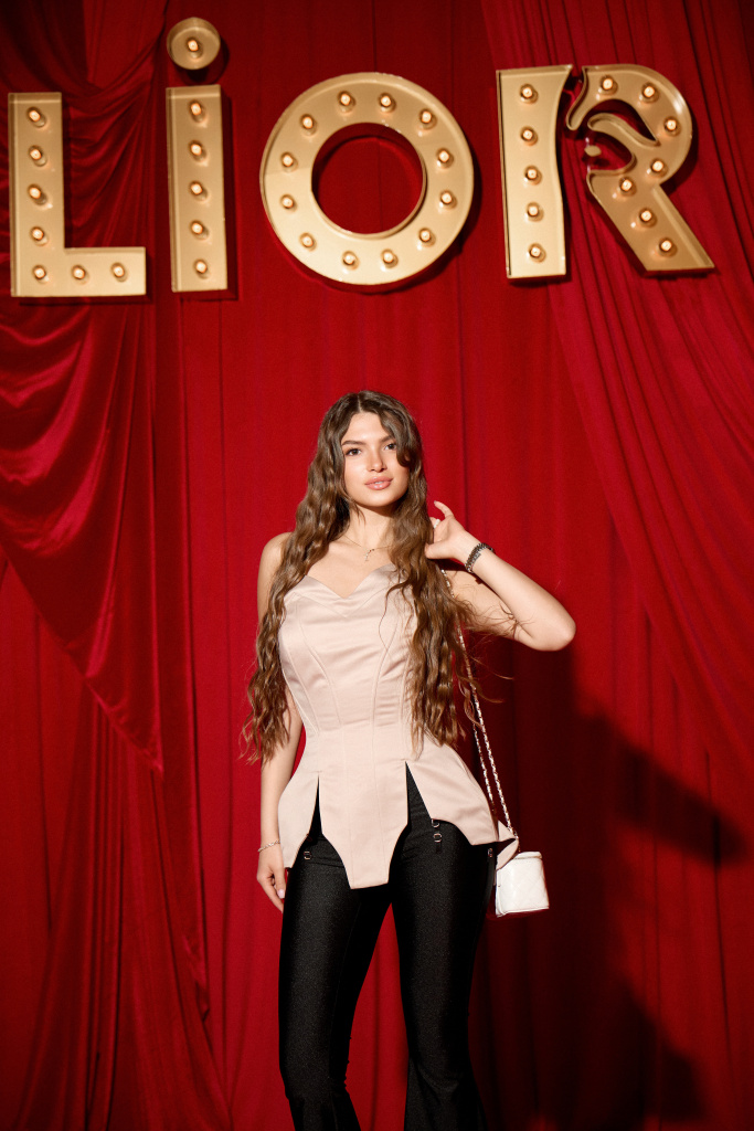 LIOR-548.jpg