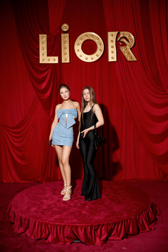 LIOR-1941.jpg